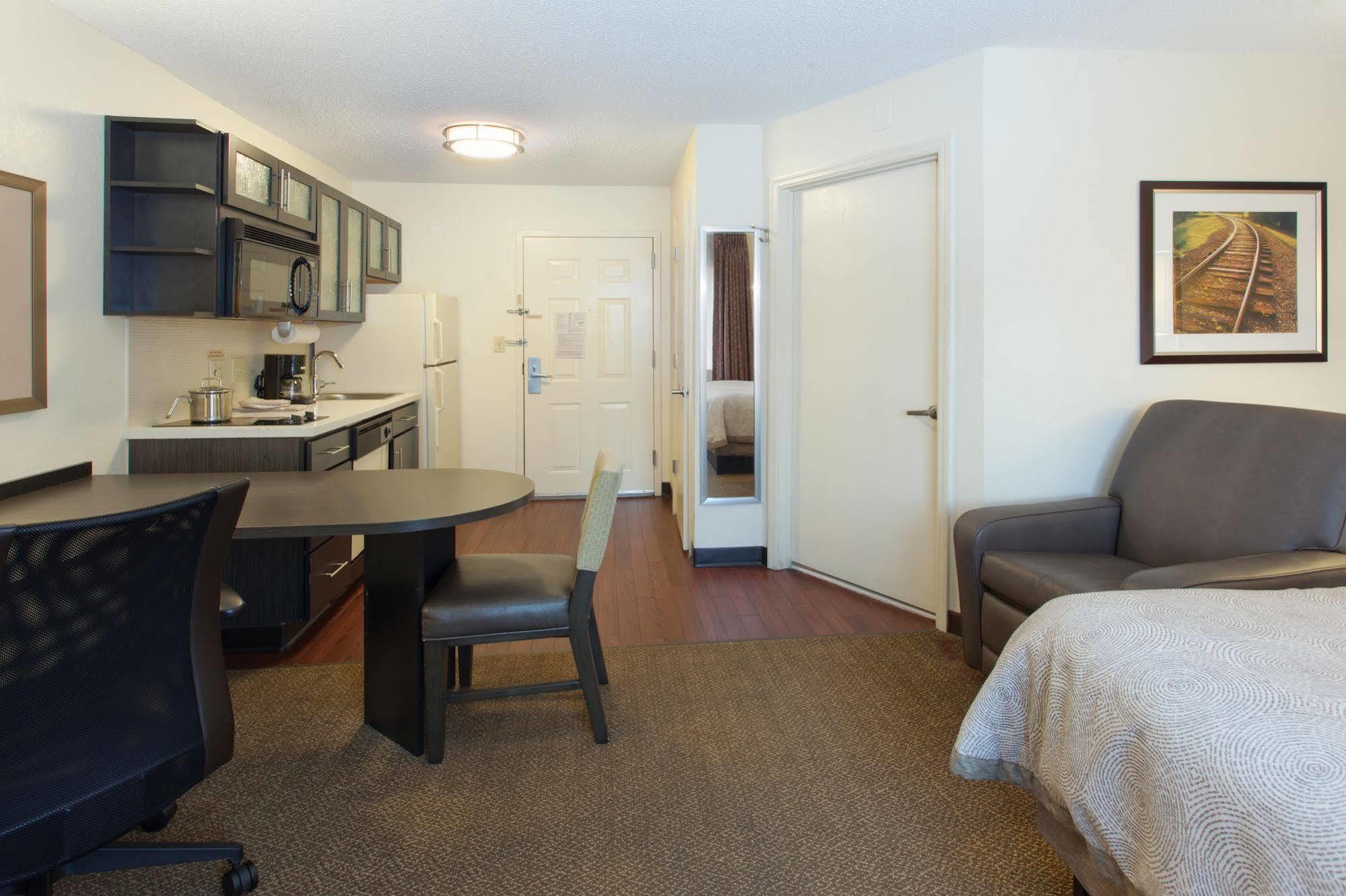 Sonesta Simply Suites Columbus Airport Gahanna Exteriér fotografie
